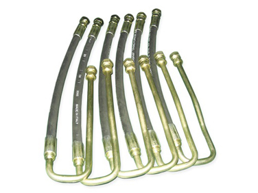 Hydraulic hose assembly for oil tubing